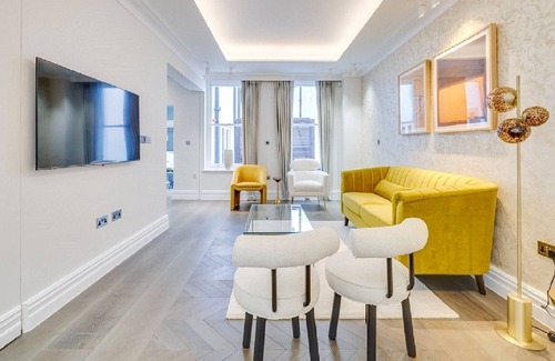 Sachsenhausen Apartamento | Recently renovated apartment with all utilities