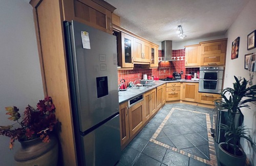Ballincollig Apartamento | Recently renovated quite residence family and pet friendly