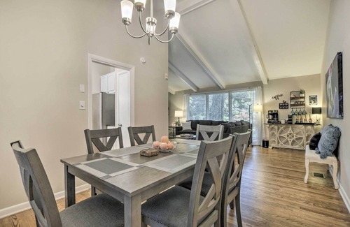 Raleigh Cabaña | Recently Renovated Raleigh Retreat w/ Patio!