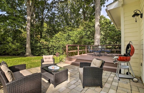 Raleigh Cabaña | Recently Renovated Raleigh Retreat w/ Patio!