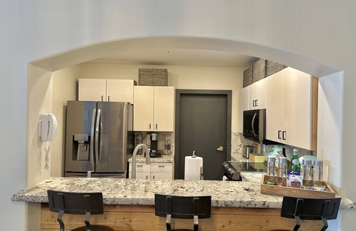 Salt Lake Mountain Resorts Condominio | NEWLY UPDATED, true ski-in/out 2Bed/3Bath. Closest building to the lifts!