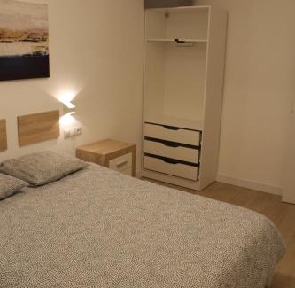 Vista Alegre Apartamento | RECIÉN reformado metro a 1 min wifi 1hb 1 sofacama