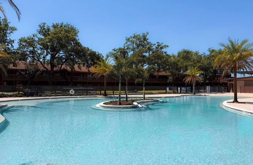 River Ranch Casa | Reconnect with nature at this amazing escape! Welcome to our RV in River Ranch!