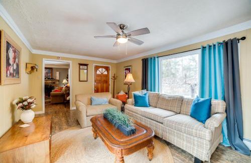 Gray Casa | Rector Home with Hot Tub about 6 Mi to Ligonier!