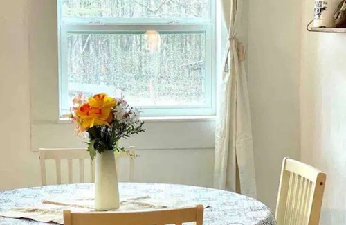 Montvale Casa | Red Barn Wellness Retreat by Blue Ridge Parkway