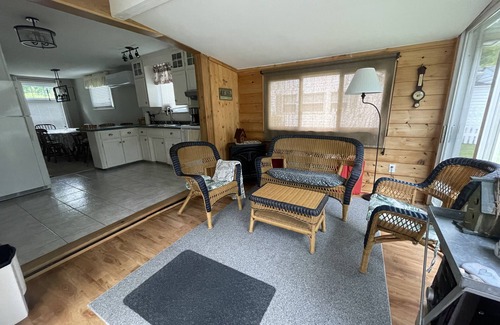 Red Bay Cabaña | Red Bay Bruce Peninsula - the perfect Lake Huron getaway & all season retreat!
