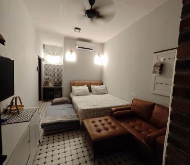 Tanjung Casa | Red Brick Atelier