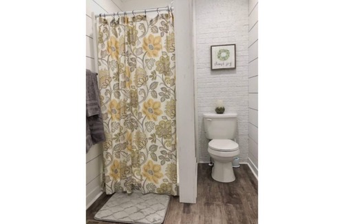 Mount Airy Casa | Red Brush Charmer - Home Away from Home