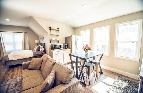 Rocky Point Apartamento | Red Dog Farms Modern Studio Apt