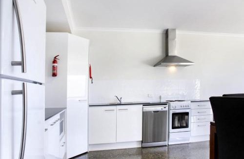 Melville Apartamento | Red Door Retreat
