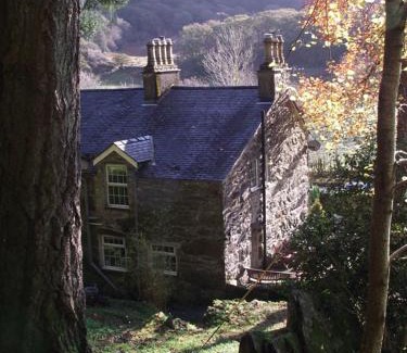 Beddgelert Casa | Red Dragon Cottages nr Mt Snowdon