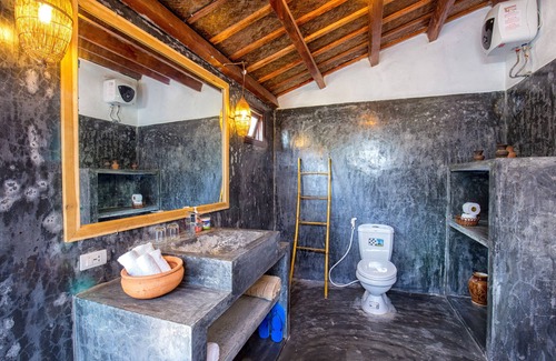 Cam An Cama Y Desayuno | Red Flower Cottages Homestay