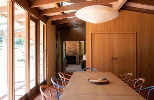 Red Hill South Casa | Red Hill South Hideaway - Rural Luxe with Pool