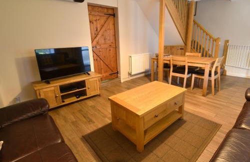 Whitland Casa | Red Kite