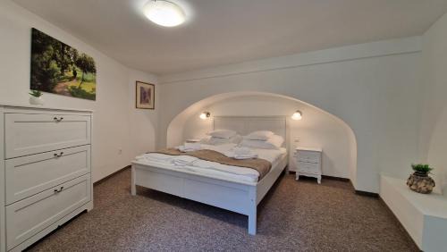 Szentendrei Apartamento | Red Lion Pub & Apartments Szentendre