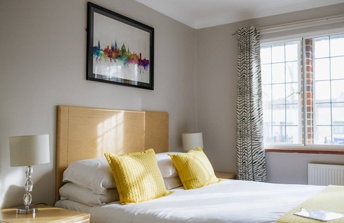 Headington Casa | Red Mullions Guest House