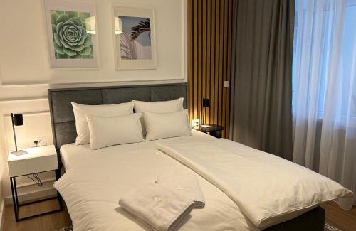 Novi Beograd Apartamento | RED RIDING HOOD