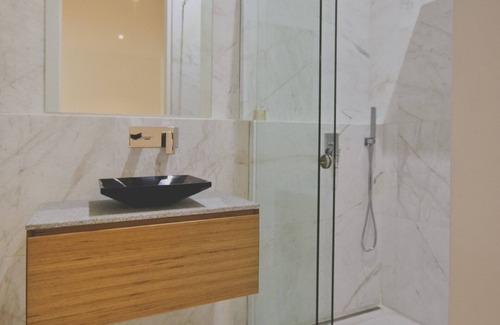 Mountainside Apartamento | Red Rock Ocean View Villa - Corporal's Room