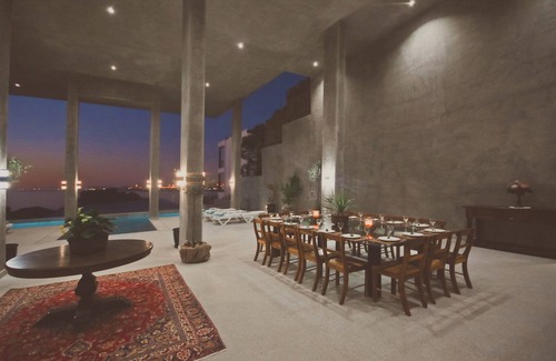 Mountainside Apartamento | Red Rock Ocean View Villa - Colonel's Room