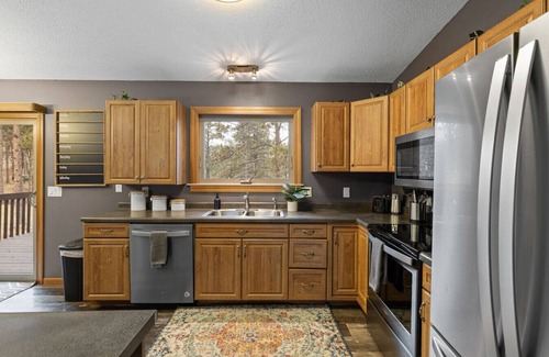Colonial Pine Hills Casa | Red Rock Retreat Private Hot Tub