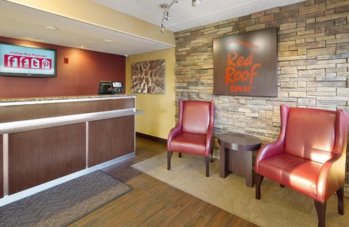 Roseville Hotel | Red Roof Inn Detroit - Roseville St Clair Shores