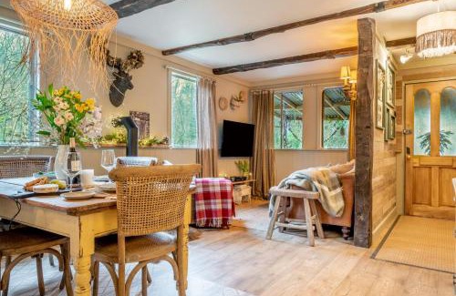 Brading Casa | Red Squirrel Batch