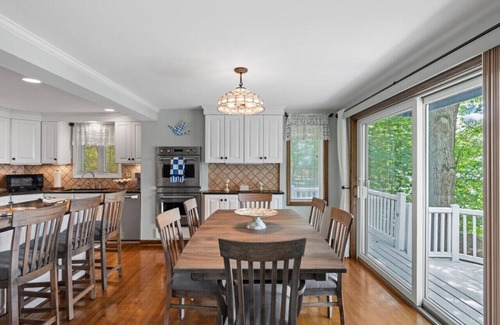 Skaneateles Casa | Red Tail Retreat-Family Memories