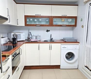 Haro Apartamento | Red Wine Haro, piscina y parking