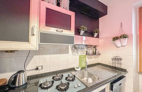 Guastalla Apartamento | RED81 Suite - 10 min dal Duomo - 2 camere