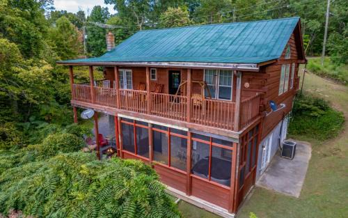 Gatlinburg - Pigeon Forge Villa | Redbird View