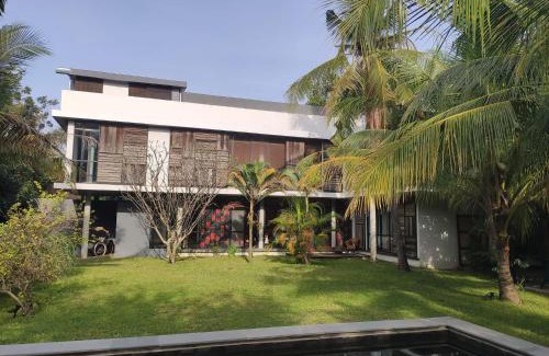 Siem Reap Casa | RedBox House - Private Luxury Modern Style 5 Bedrooms Villa