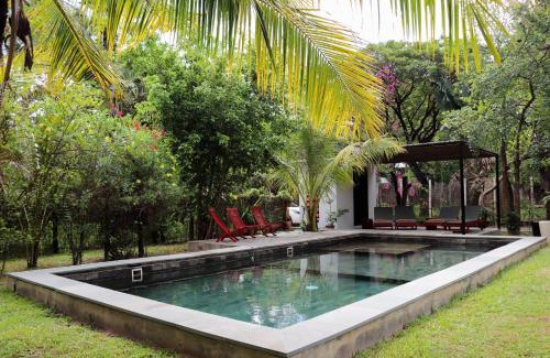 Siem Reap Casa | RedBox House - Private Luxury Modern Style 5 Bedrooms Villa