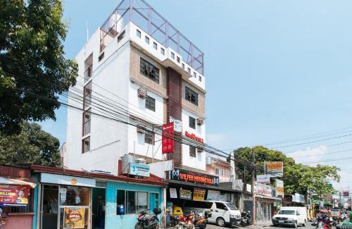 Las Pinas Casa | RedDoorz at CAA Road Las Pinas