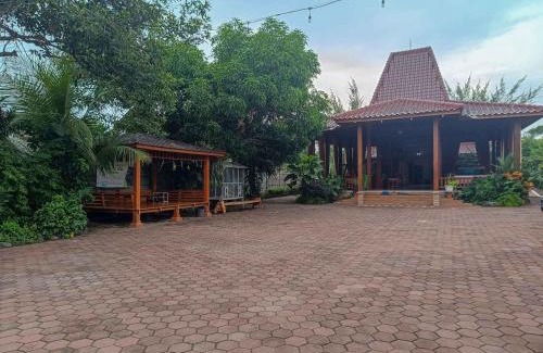 Madurejo Casa | RedDoorz at Homestay Joglo Ibu Prambanan Yogyakarta