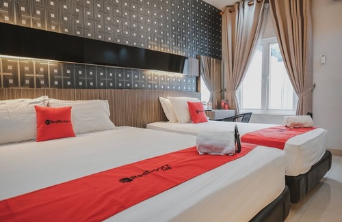 Medan Casa | RedDoorz @ Jamin Ginting Medan