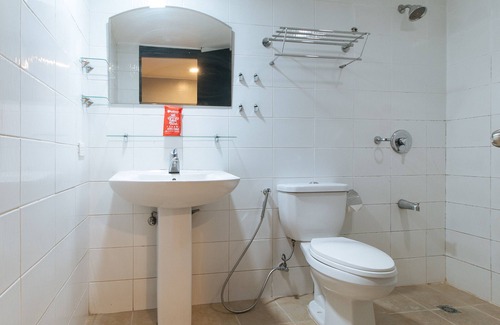 Moonwalk Casa | RedDoorz @ Kassel Residences Paranaque