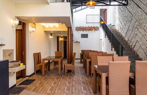Astana Anyar Casa | RedDoorz near Alun Alun Bandung 2