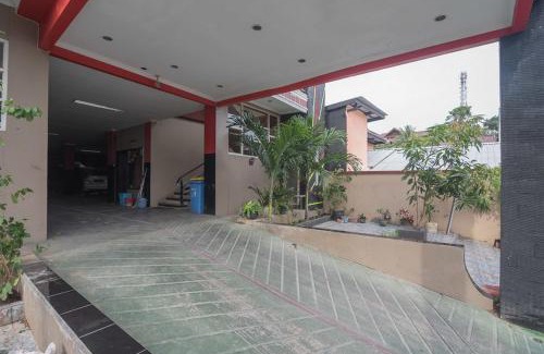 Balikpapan Casa | RedDoorz near E Walk Mall Balikpapan