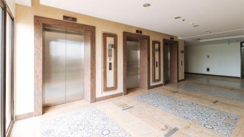 San Dionisio Hotel | RedDoorz Plus @ Cuarto Verde Staycation