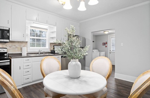 Clarksville Casa | Redesigned Historic Gem Downtown Luxury by APSU & Ft. Campbell
