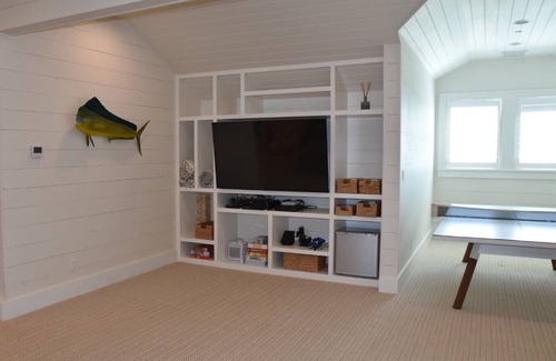 Galveston Casa | Redfish Cove - Casa personalizada frente a la bahía privada con piscina privada y cancha de tenis
