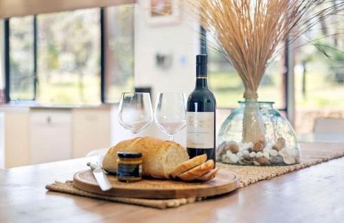Quindalup Casa | Redgum Treehouse - Outstanding luxury in the heart of wine country and minutes from the beaches