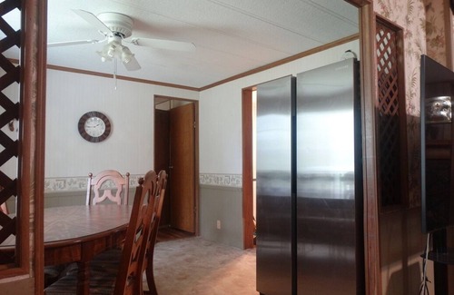 Port St. Joe Casa | Reduced rates! Gated house 3/2 close to everything! Pet friendly. Book now!