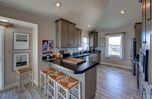 Buxton Casa | Reduceng prices September and October best time of year.