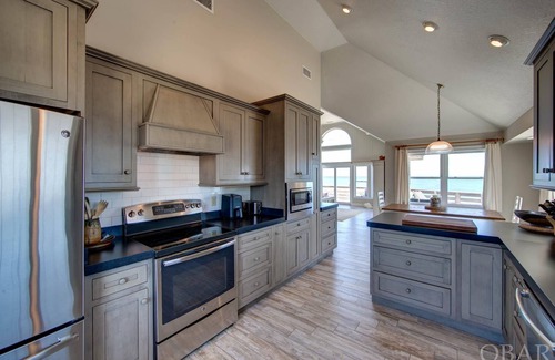 Buxton Casa | Reduceng prices September and October best time of year.