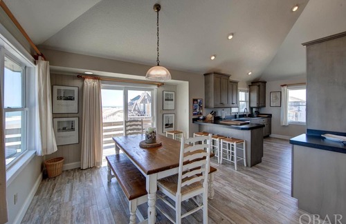 Buxton Casa | Reduceng prices September and October best time of year.