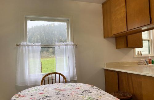 Orick Casa | Redwood Farmhouse in the Orick Valley