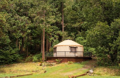 Hiouchi Otro | Redwood Meadows RV Resort