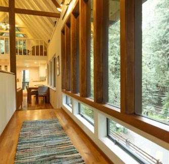 Mill Valley Casa | Redwood Treehouse Retreat Near Muir Woods w Deck