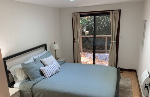 Lagunitas Cabaña | Redwood Cottage near Point Reyes + hiking 2br/1b
